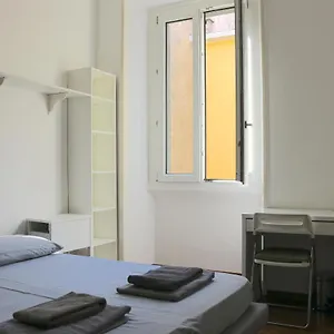 https://via-olona-cozy-apartament.italymilanhotels.net